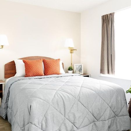 Intown Suites Extended Stay Indianapolis In -I70 Post Drive Ngoại thất bức ảnh